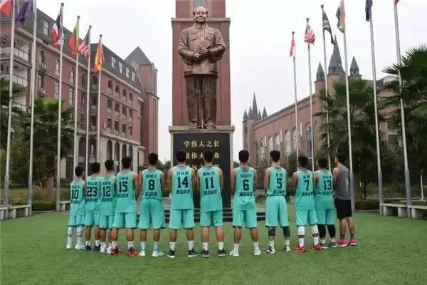 如何为篮球教练提供持续的专业辅导_1